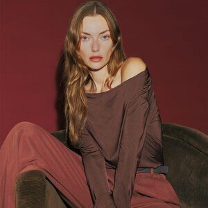 Reformation Jettie Knit Top Cafe - Size M (Never Worn)
